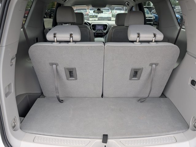Used 2023 White GMC SLE image 14