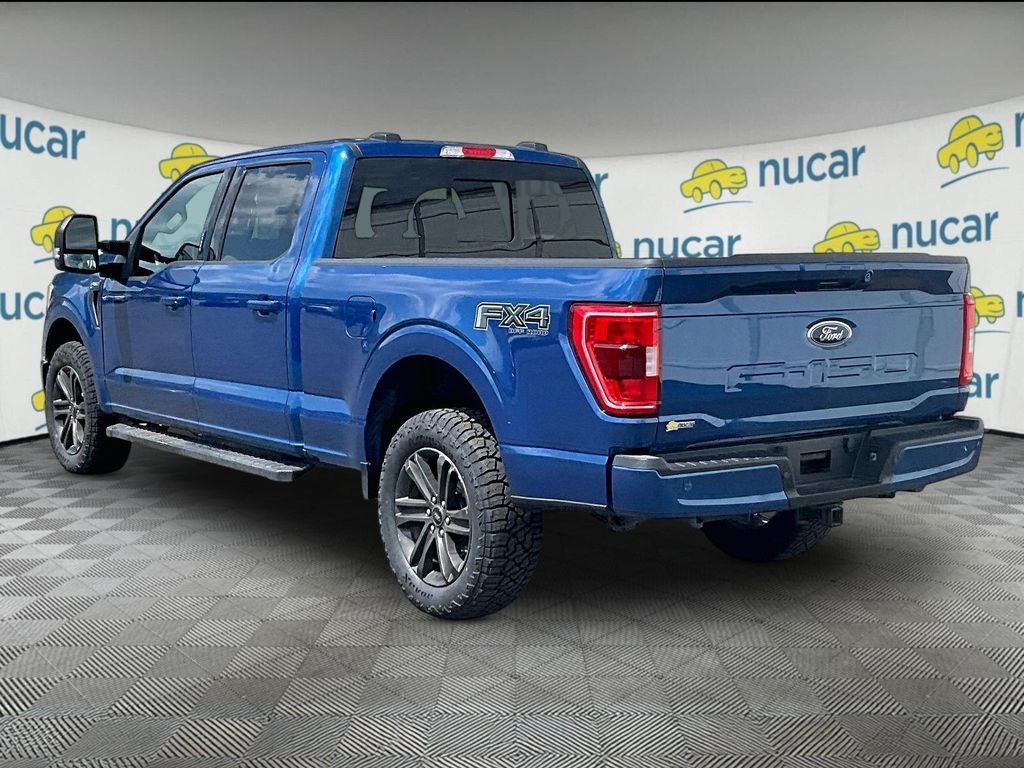 Used 2022 Blue Ford XLT image 4