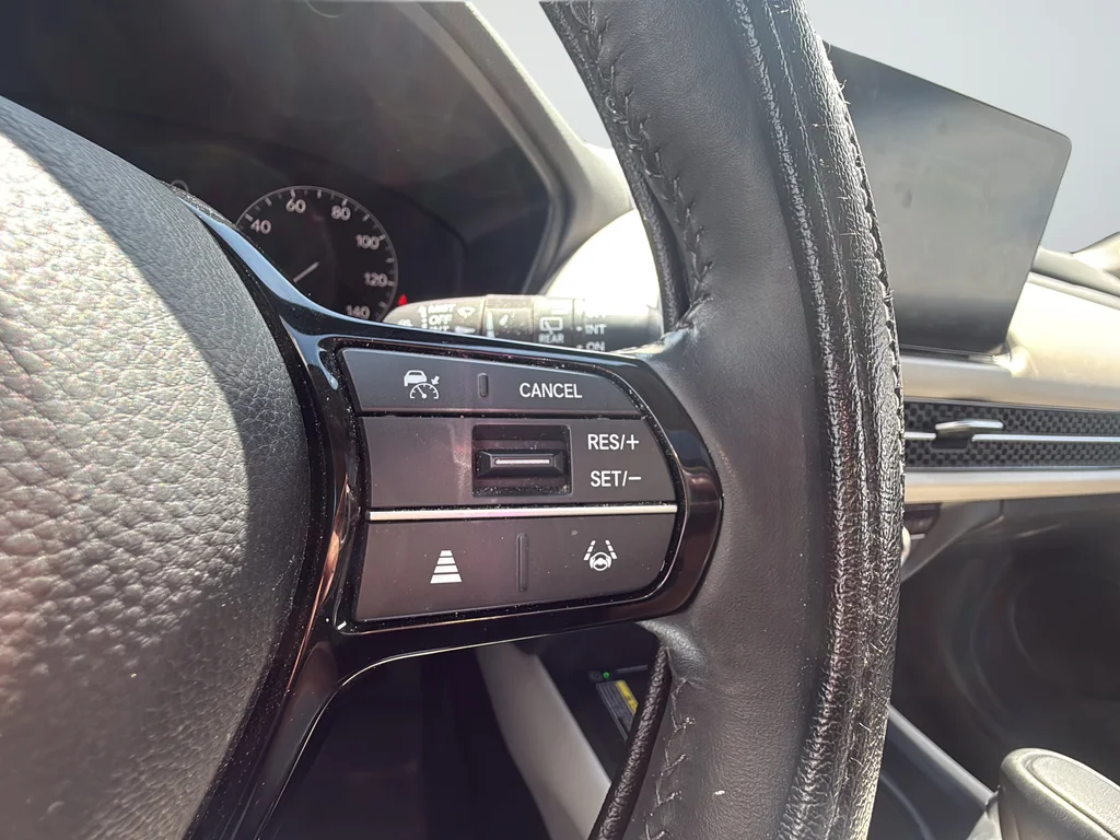 Used 2024  Honda EX-L image 14