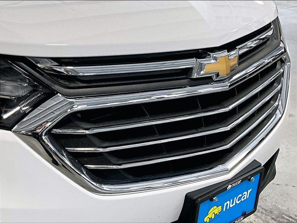 Used 2021 White Chevrolet Premier image 33