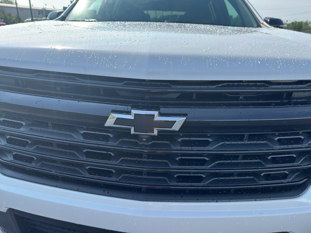2027 Chevrolet Traverse LT - Photo 32