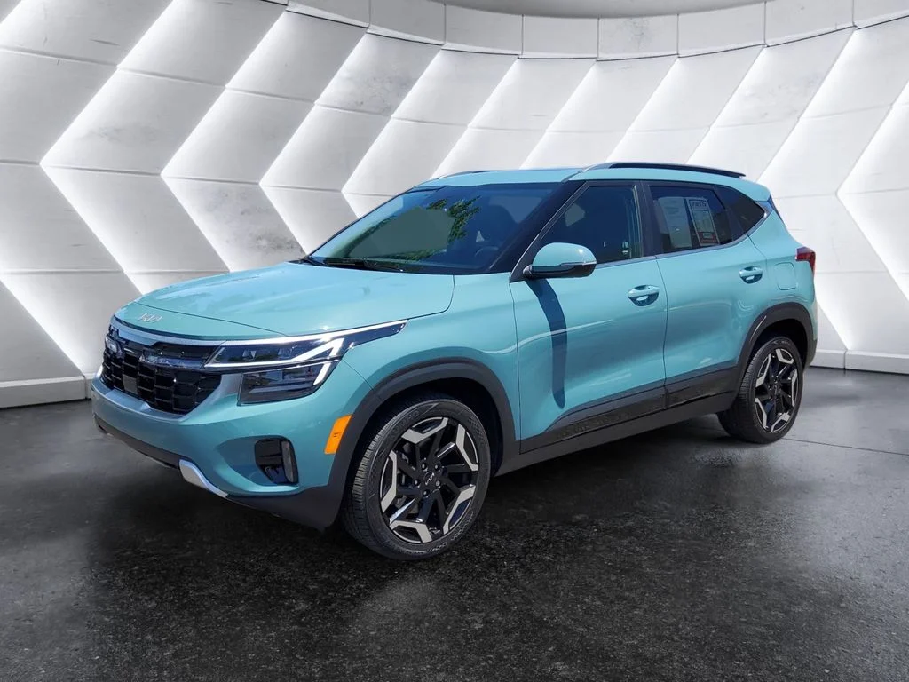 Certified Used 2024 Blue Kia SX image 3