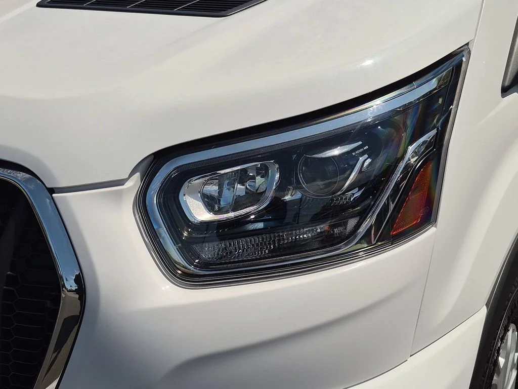 Used 2023 White Ford XLT image 10