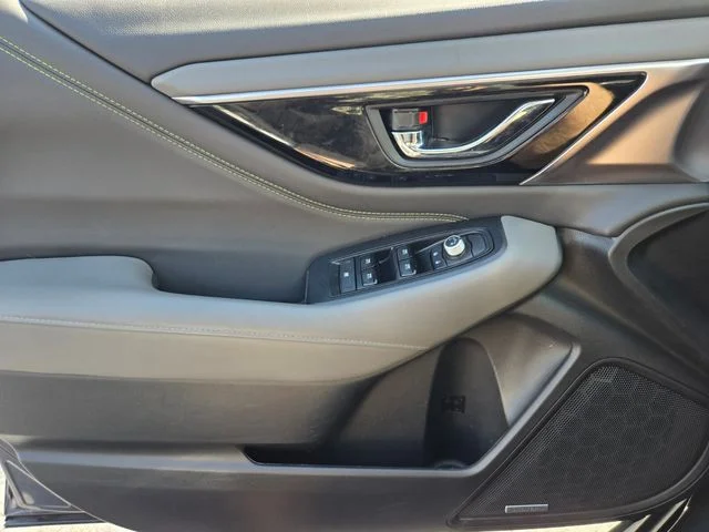 Used 2025 Gray Subaru Onyx Edition image 38