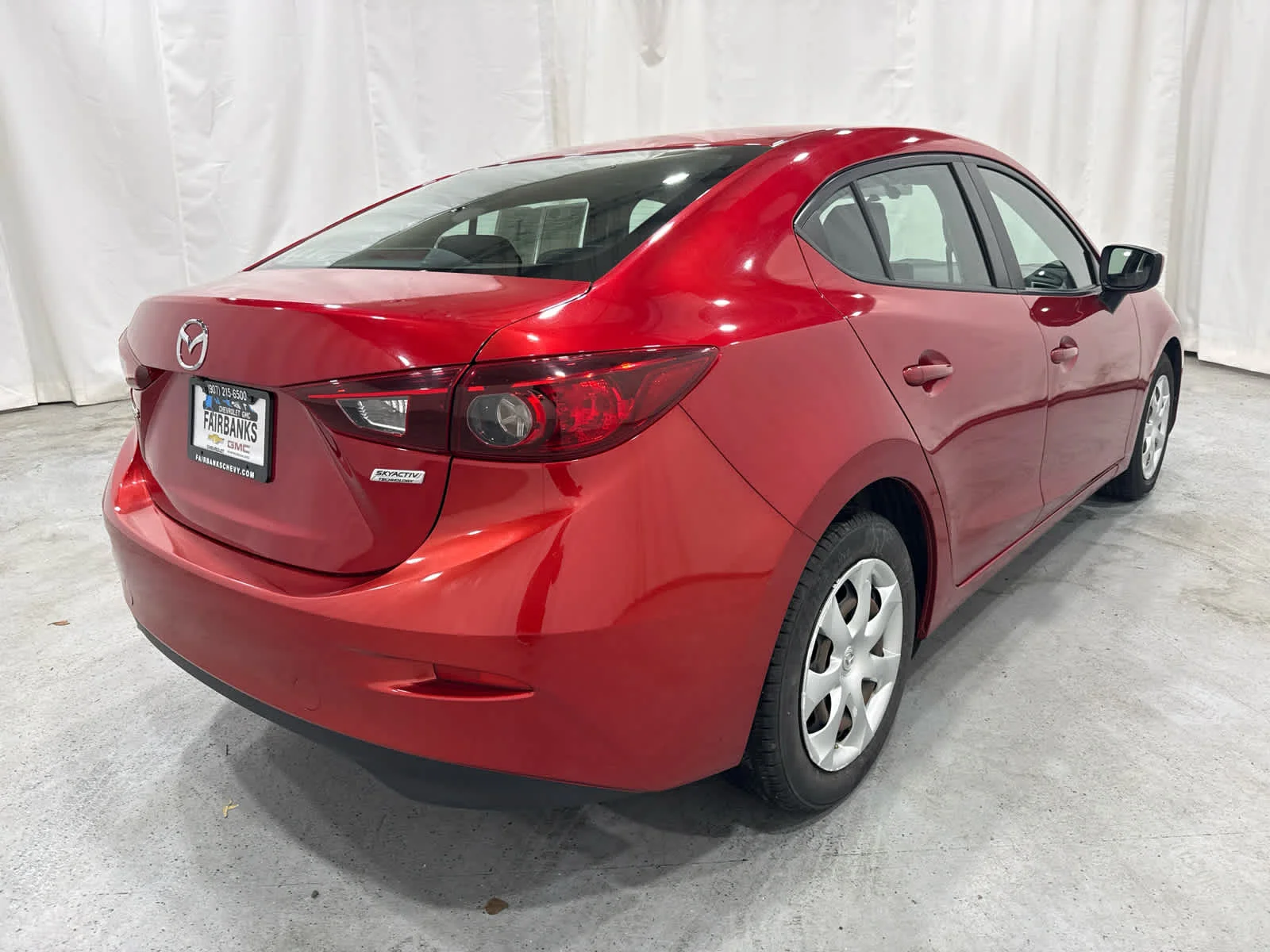 Used 2017 Red/red Mazda Sport image 5