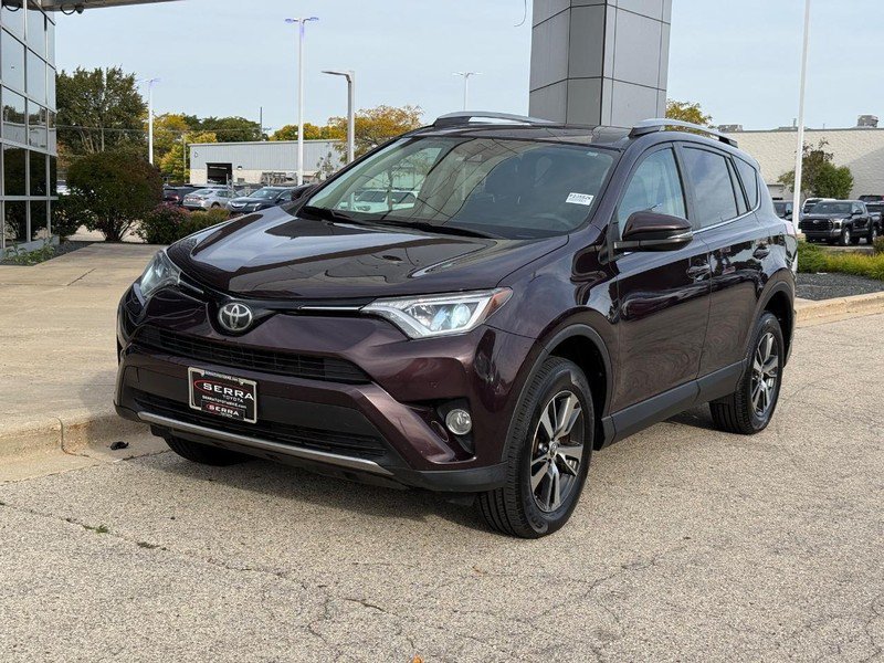 Used 2018 Black Currant Toyota XLE image 7