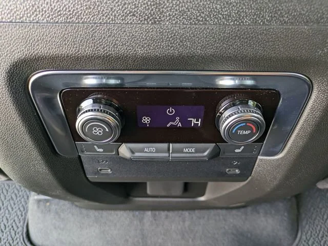 2026 GMC Yukon XL Denali - Photo 16