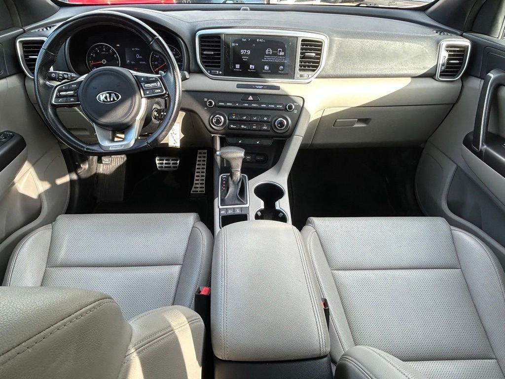 Used 2020 White Kia S image 10