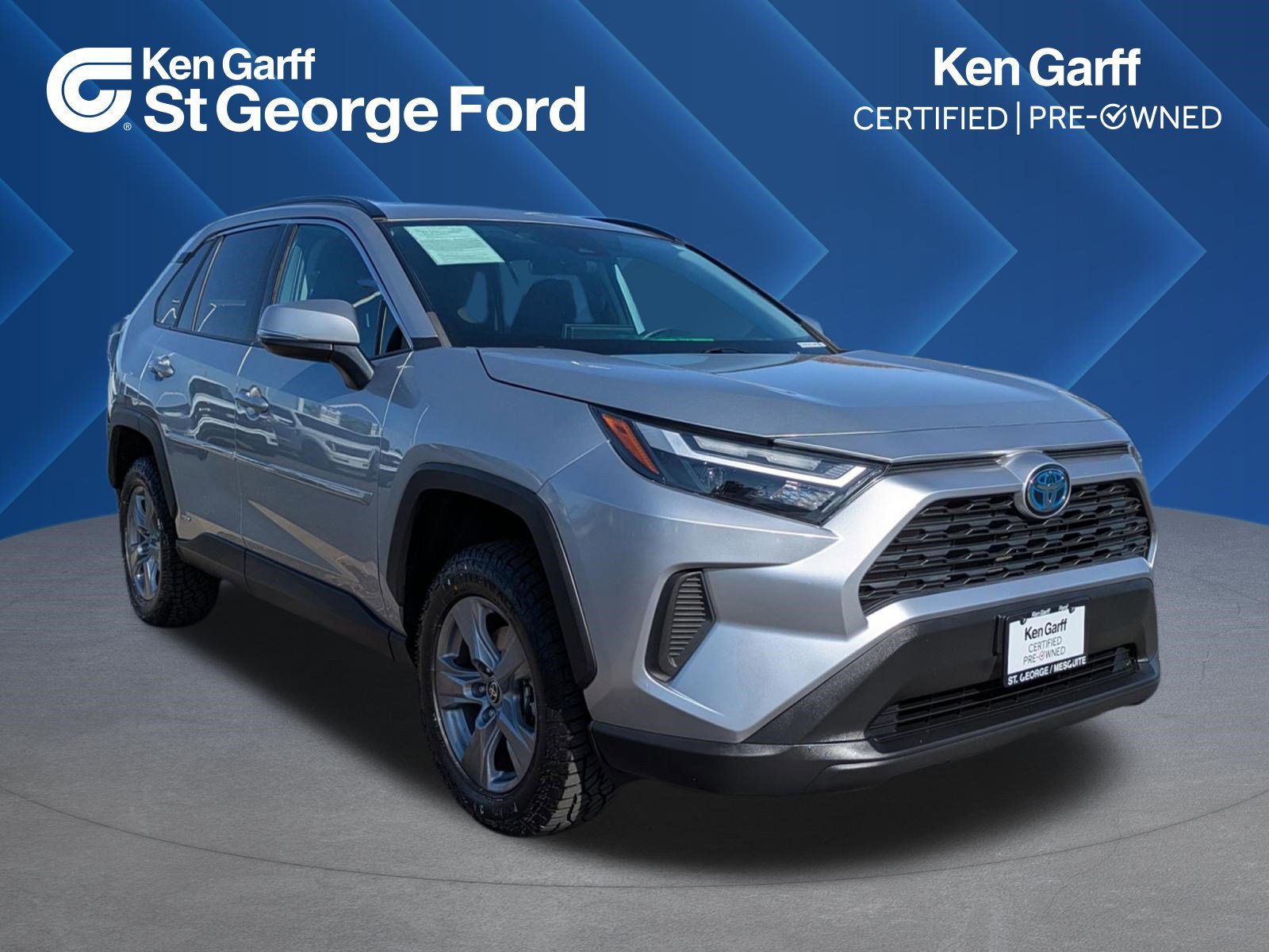 2023 Toyota RAV4 Hybrid LE AWD's photo