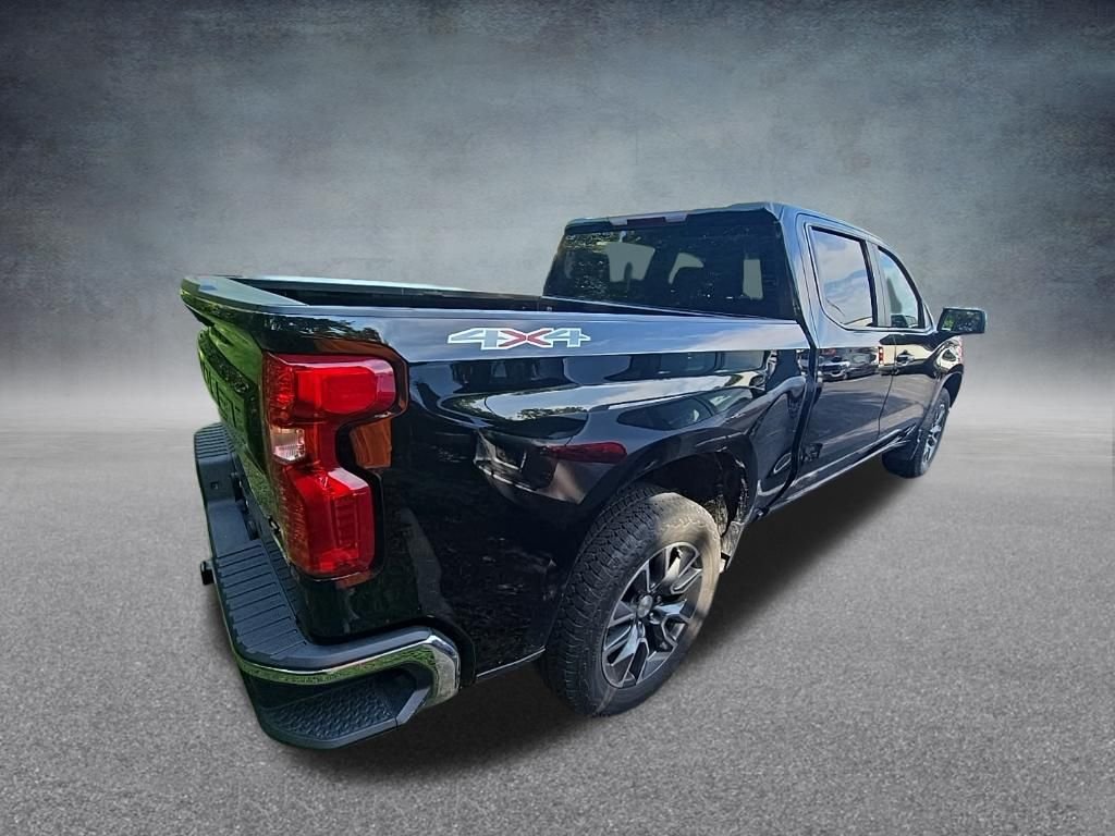 Used 2023 Black Chevrolet LT image 8