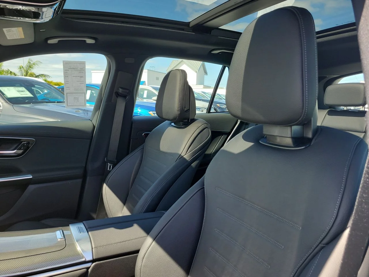 New 2026 Polar White Mercedes-Benz AMG® GLC 43 4MATIC® SUV image 21