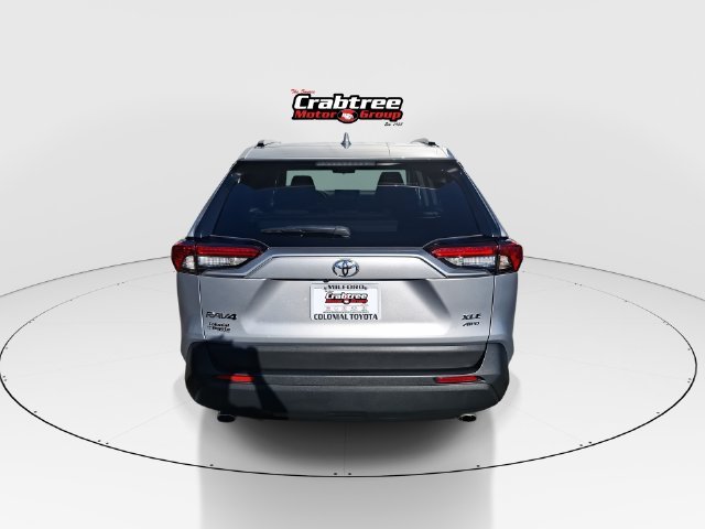 Used 2025 Silver Toyota XLE image 7