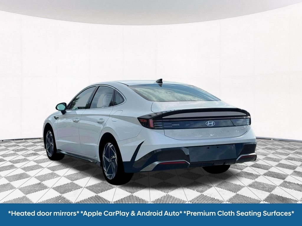 New 2026 White Hyundai SEL Sport image 8