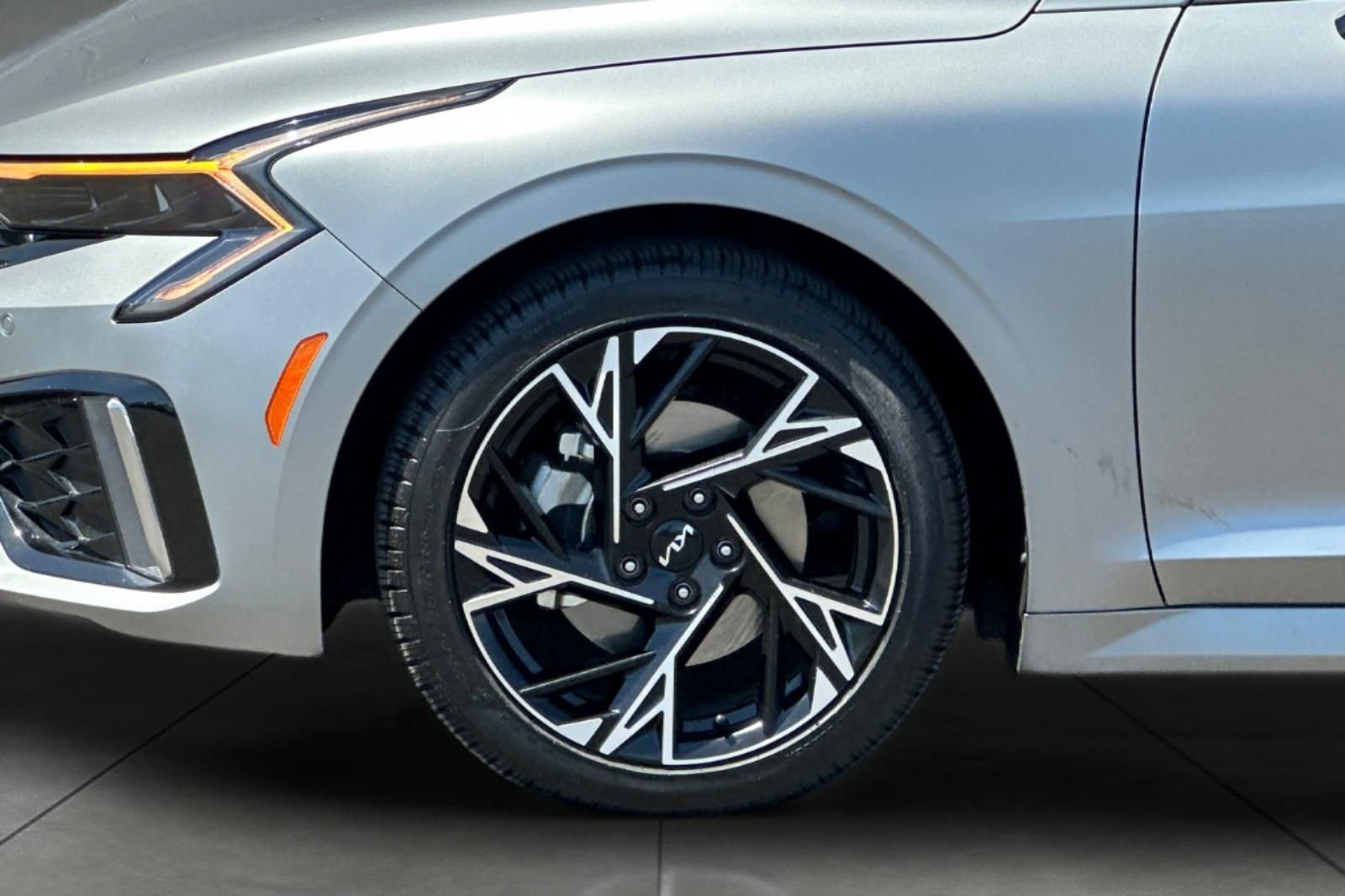 Used 2025 Gray Kia GT-Line image 30