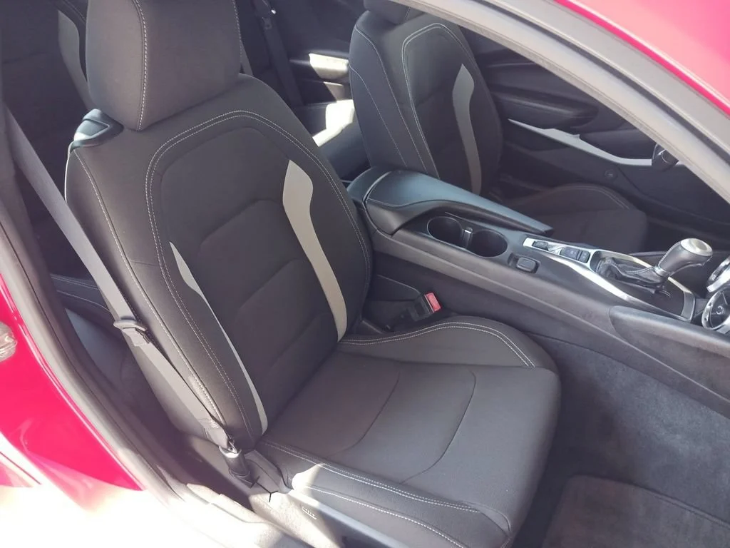 Used 2019 RED HOT Chevrolet 1LT image 26