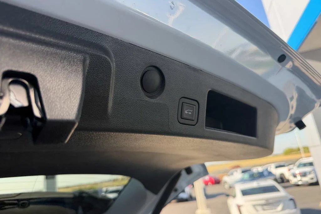 New 2026 Glacier White Tricoat GMC Denali image 27