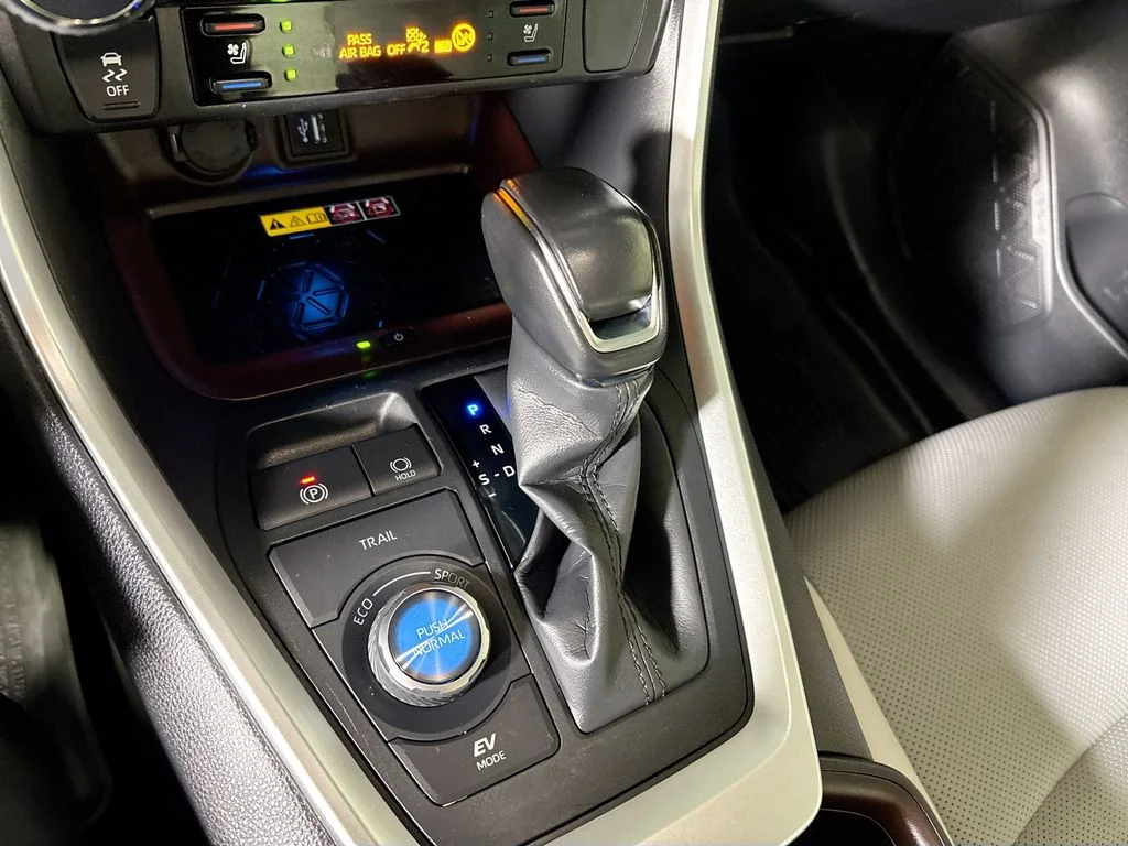 Used 2024 Beige Toyota Limited image 17