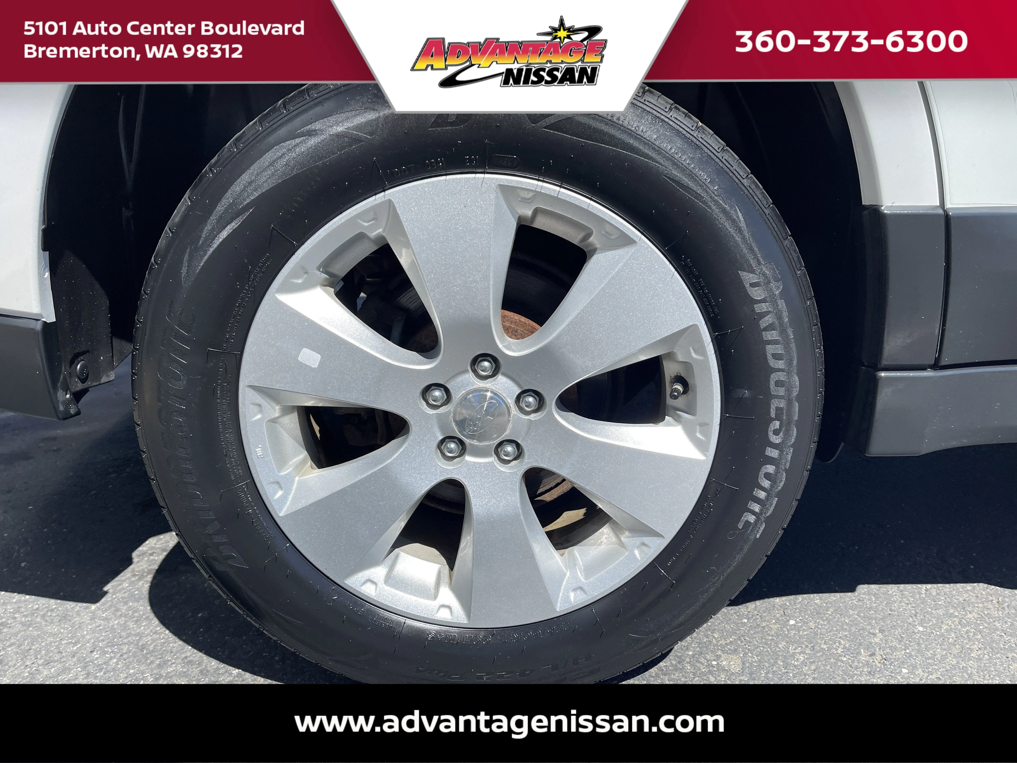 Used 2012 Satin White Pearl Subaru 2.5i image 10