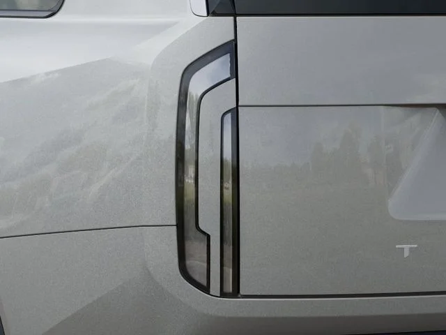New 2027 Ivory Silver Kia EX image 11