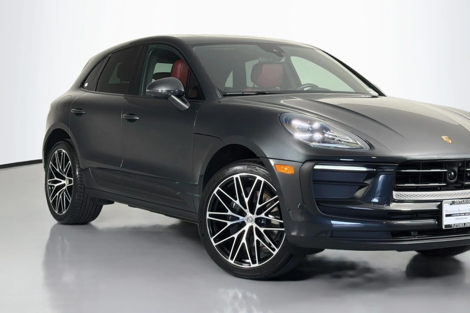 Used 2024 Volcano Grey Metallic Porsche  image 14