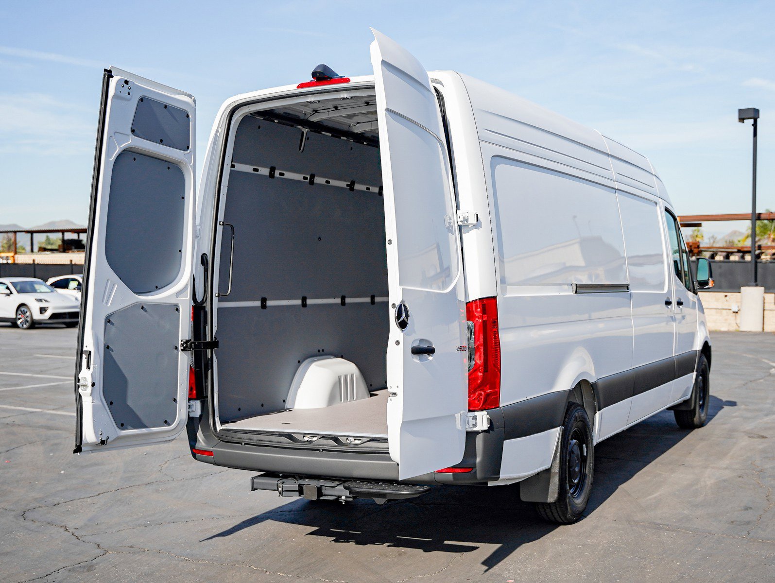 New 2026 Arctic+White Mercedes-Benz 2500 High Roof I4 Diesel 170 RWD image 7