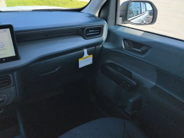 New 2026 Oxford White Ford XL image 17