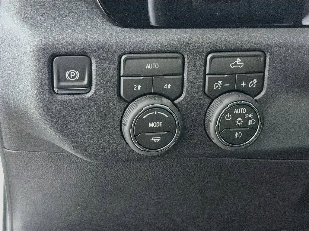 2026 Chevrolet Silverado 1500 RST - Photo 11