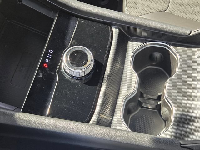 Used 2025 Diamond Black Crystal Pearlcoat Jeep Altitude X image 29