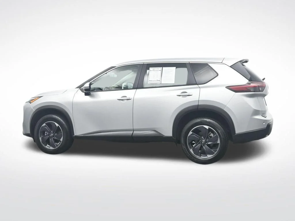 Certified Used 2025 Brilliant Silver Metallic Nissan SV image 10