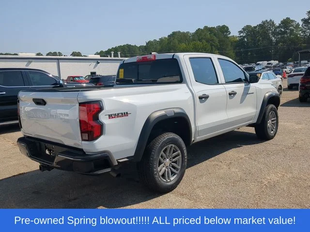 Used 2025 White Chevrolet Trail Boss image 5