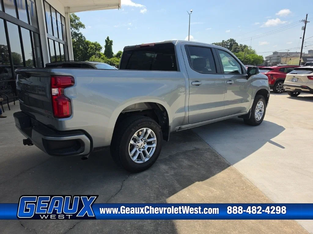 Used 2026 Gray Chevrolet RST image 8
