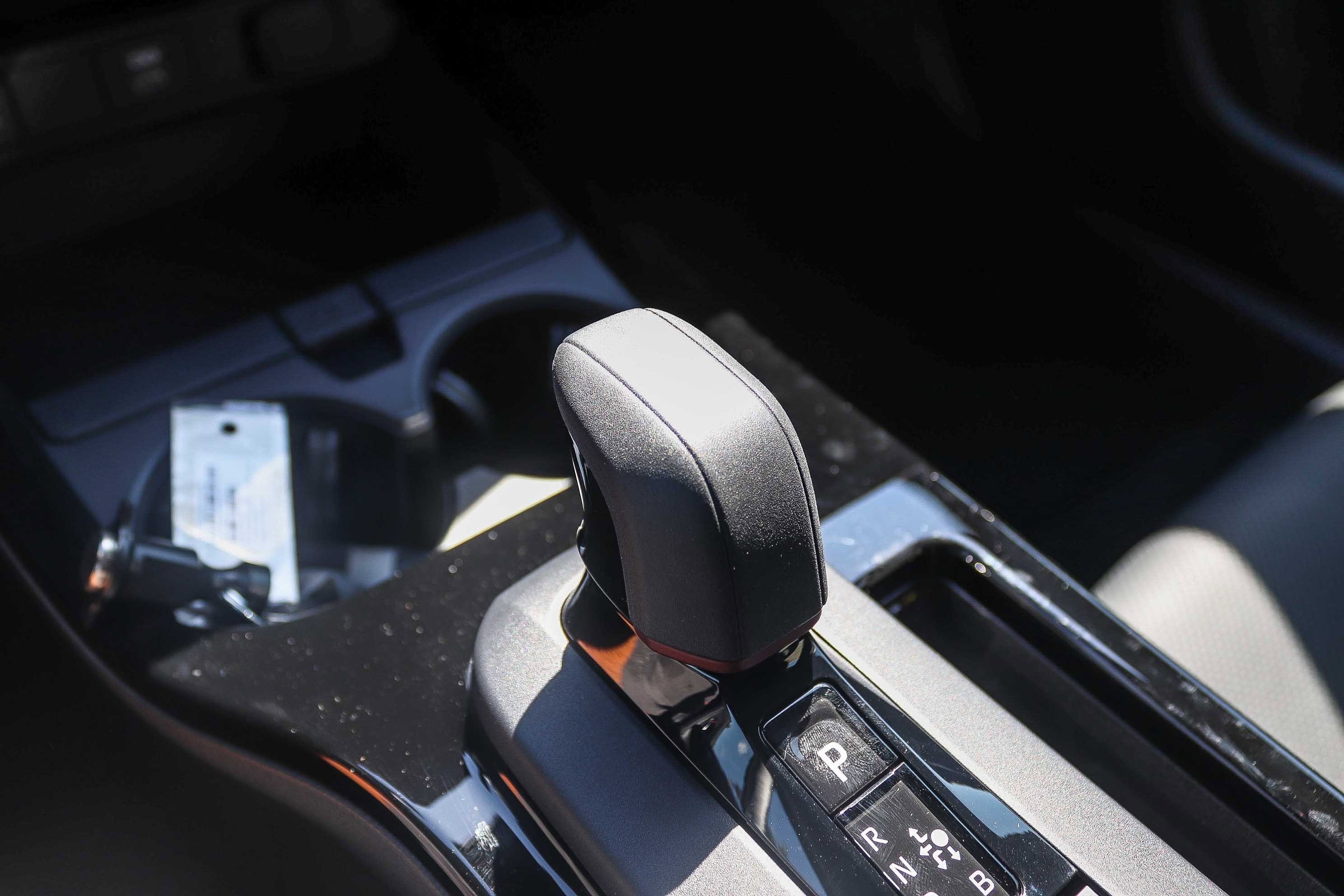 2026 Toyota Prius Plug-in Hybrid XSE - Photo 24