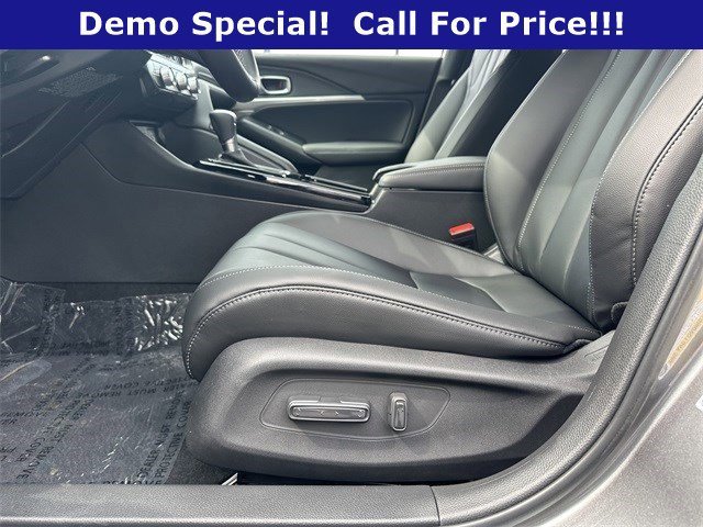 Used 2025 Carbon Metallic Acura w/A-Spec Package image 9