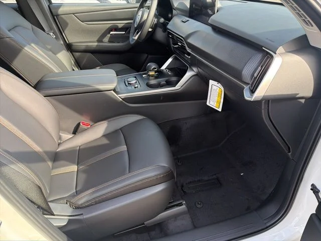 New 2026 Rhodium White Premium Mazda SC AWD image 31