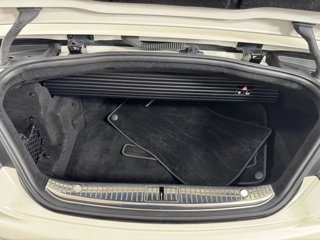 Used 2019 designo Diamond White Metallic Mercedes-Benz S 560 image 33