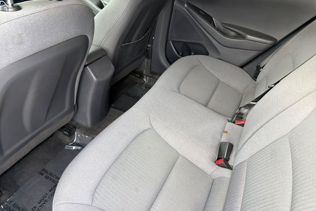 Used 2020 Ceramic White Hyundai Blue image 15