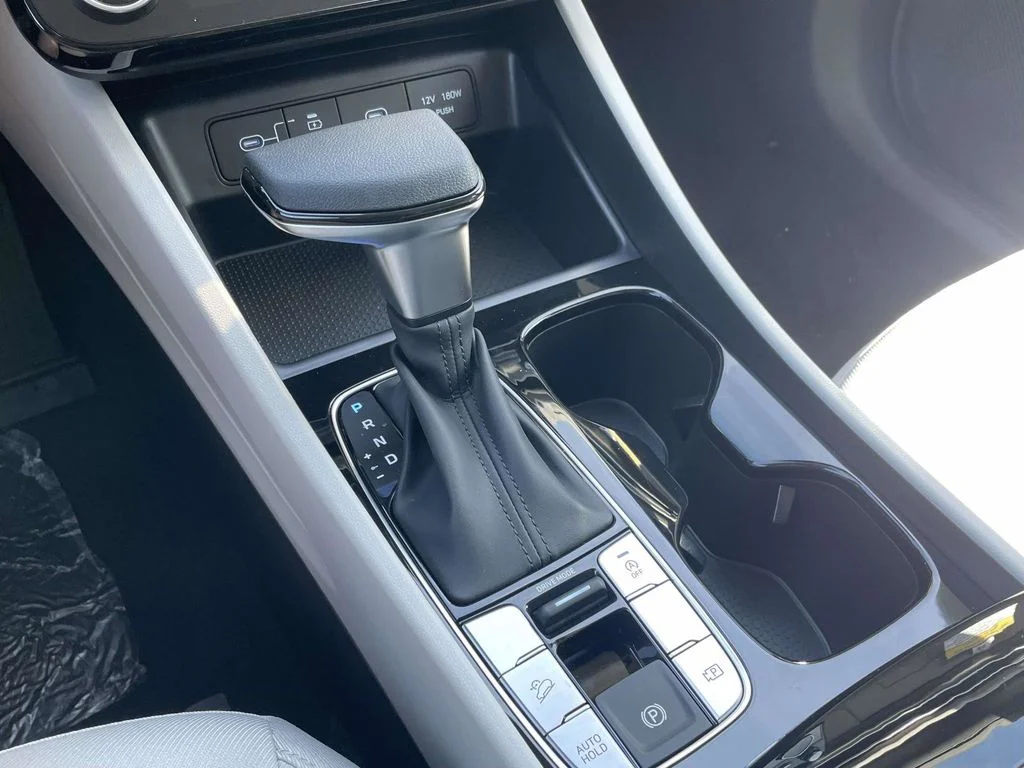 New 2026 White Hyundai SEL image 22