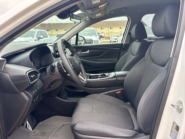 Used 2021 White Hyundai SEL image 11