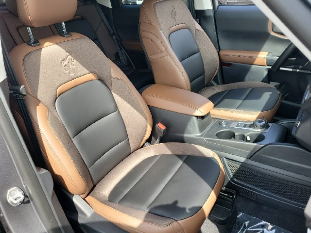 New 2026 Carbonized Gray Metallic Ford Outer Banks® image 19