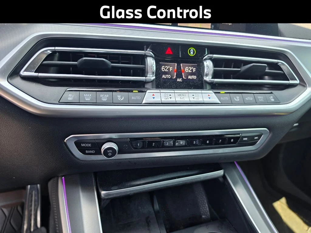 Used 2021 Black BMW M50i image 18
