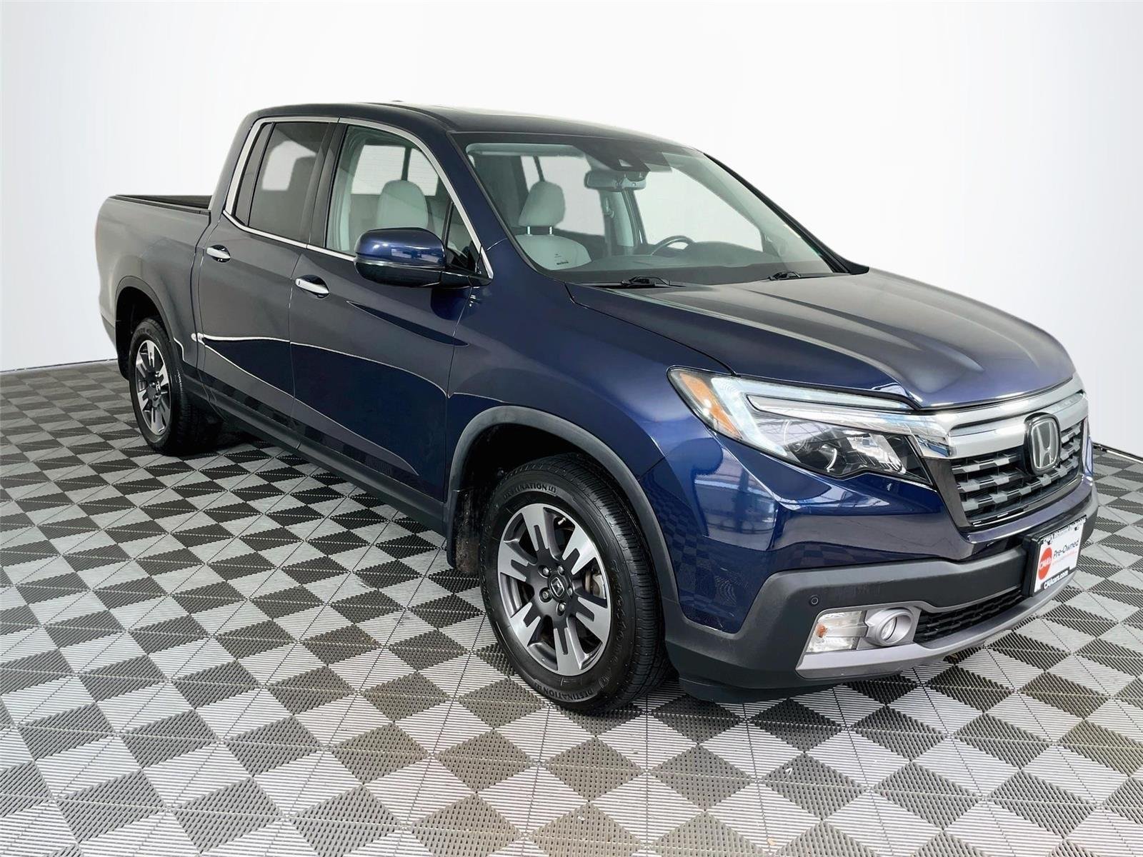 2019 Honda Ridgeline RTL-E AWD's photo