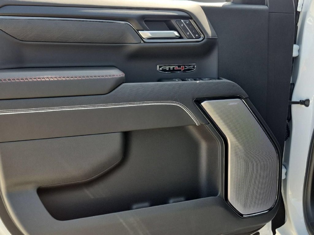 2026 GMC Sierra 1500 AT4X - Photo 22