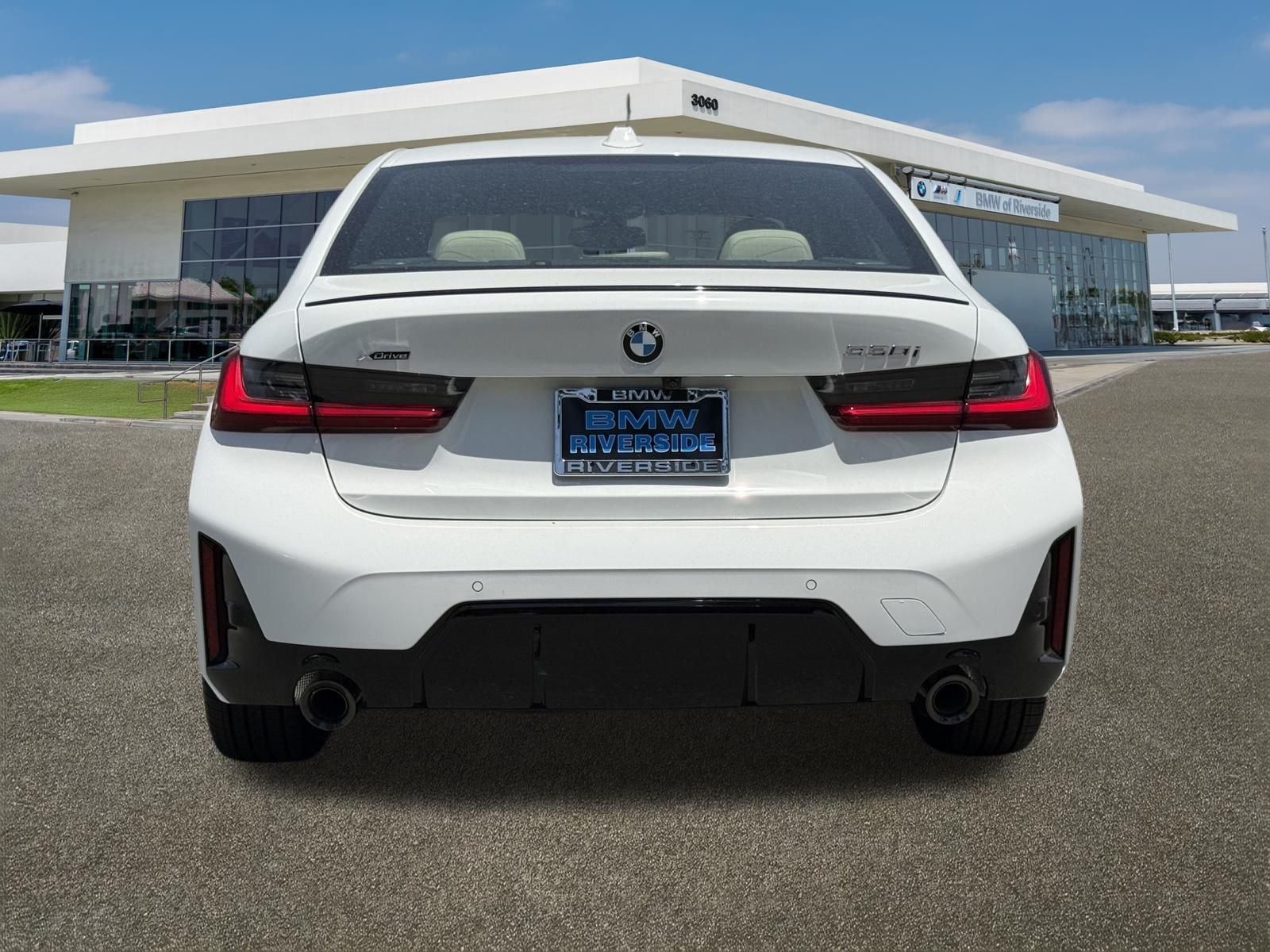 New 2026 Alpine White BMW 330i xDrive image 9