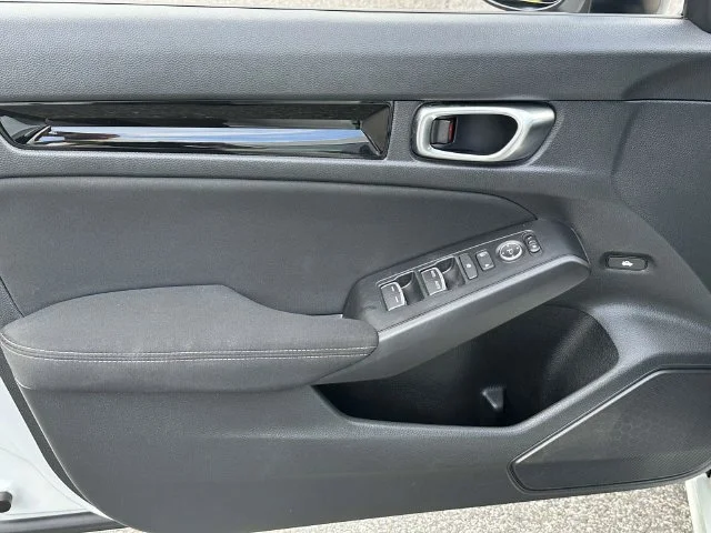 2026 Honda Civic Sport - Photo 16