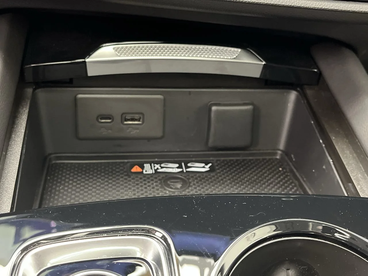 2026 Buick Envision Sport Touring - Photo 26