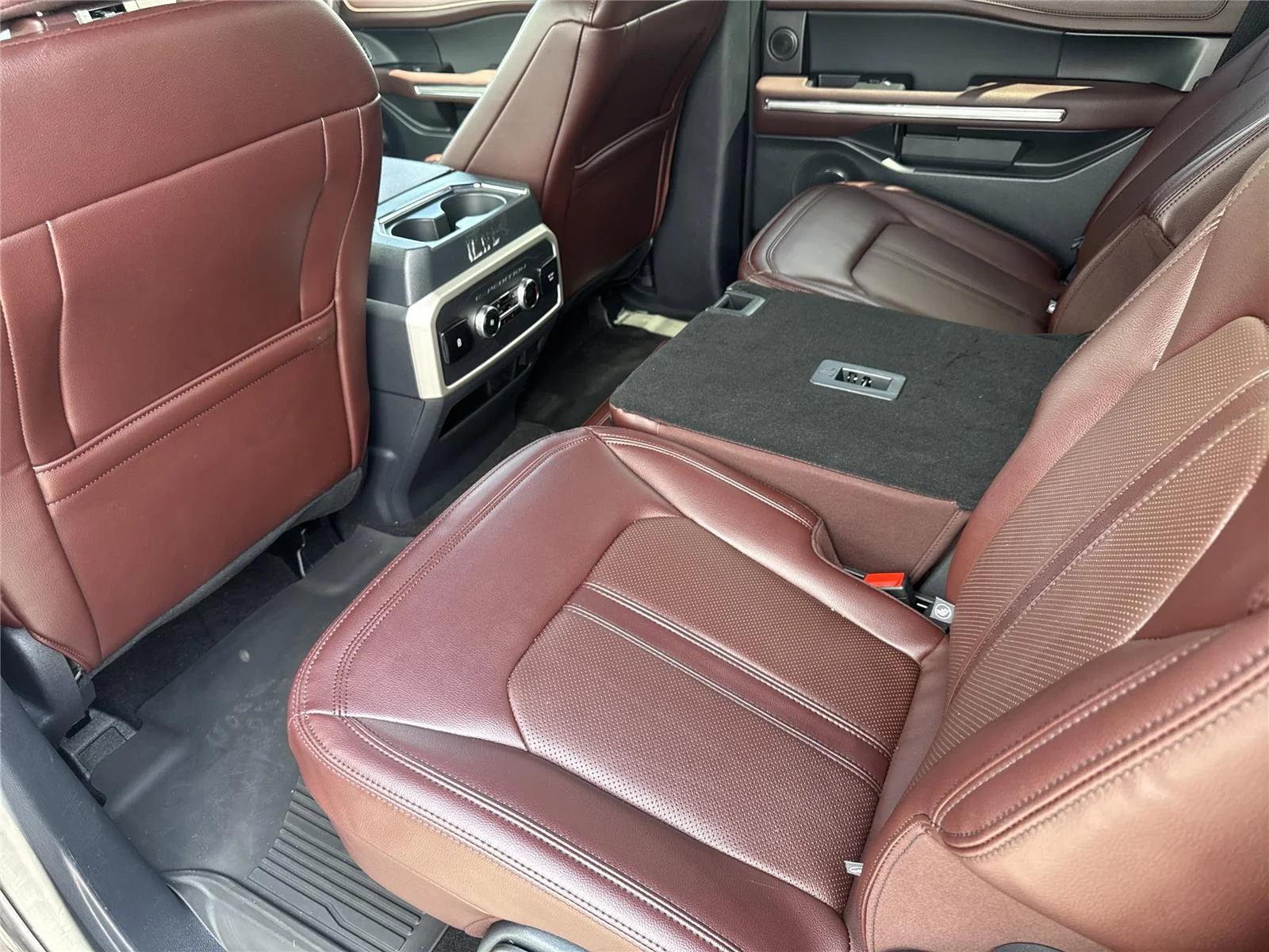 Used 2024 Dark Matter Gray Ford Limited image 29