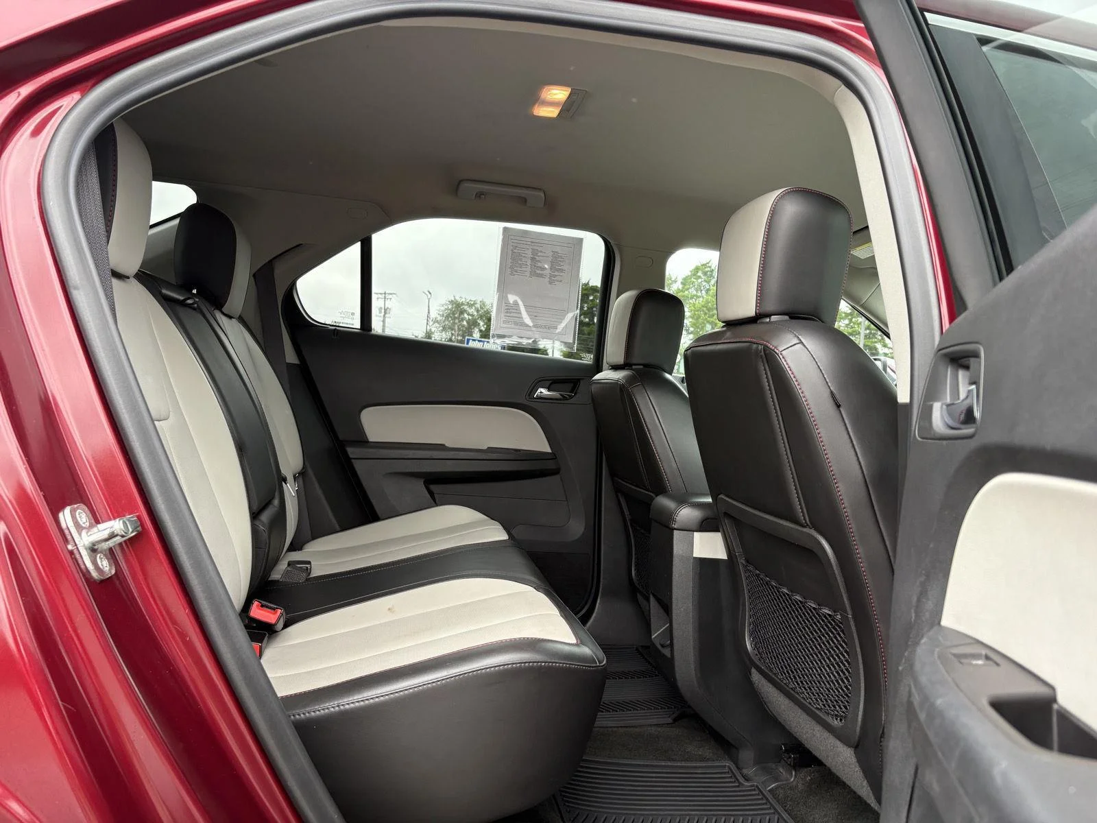 Used 2017 Siren Red Tintcoat Chevrolet Premier image 14