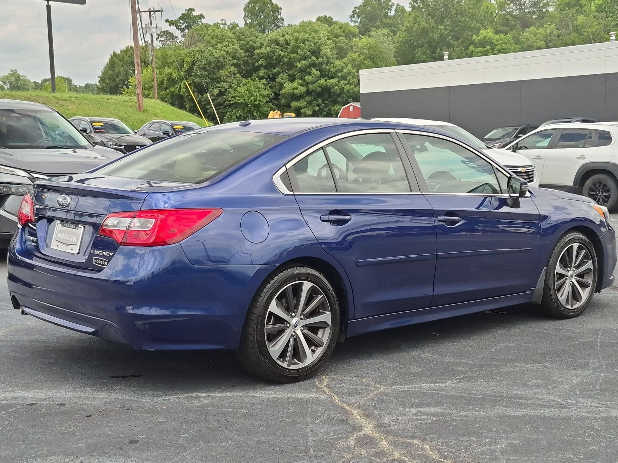 Used 2015 Lapis Blue Pearl Subaru 2.5i Limited image 5