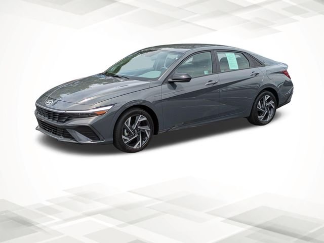 Used 2025 Gray Hyundai SEL Sport image 8