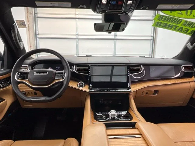 Used 2024 White Jeep Series III image 3